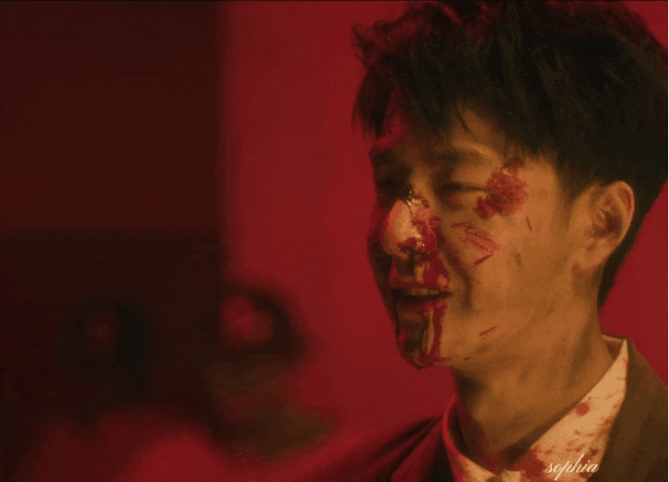  <중드 추풍자追风者-5화 누구야 어떤시끼가 울웨이뤄라이 얼굴을 묵사발만들었냐고 이얼굴이 얼마짜린데Sada看的时候心疼死了  >