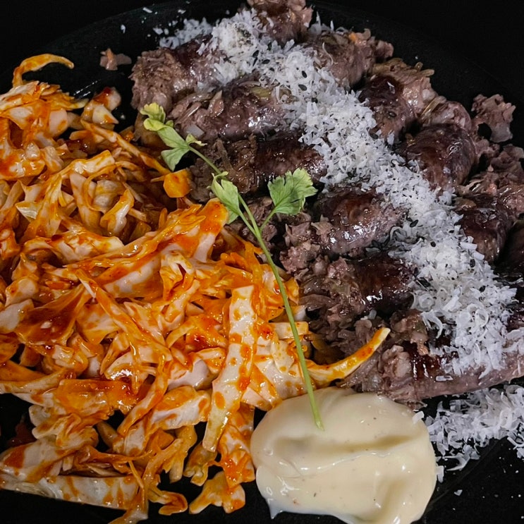  압구정로데오 술집 |  리파인(Refine), 분위기와 맛 좋은 술 시음 가능한 한식 주점