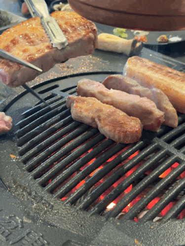  분당 미금역 삼겹살 맛집 <육분당> 구워주는 고깃집