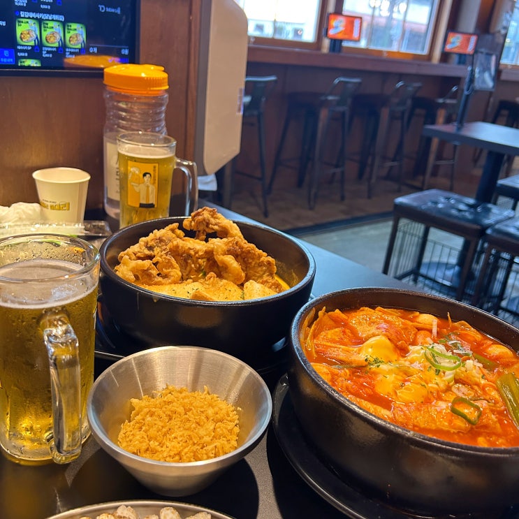  동명동 맥주 칼퇴근김대리 안주 다양한 술집