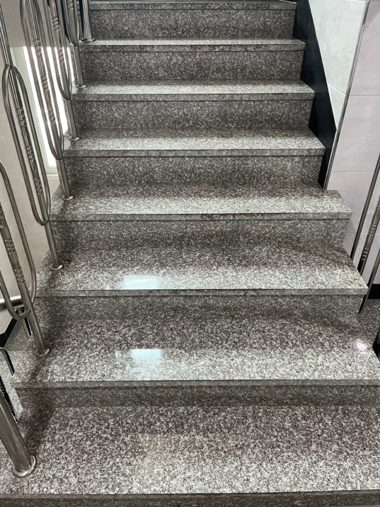  김포계단청소(양촌.고촌.풍무동.사우동.구래동.운양동)빌라.상가.공장.화장실청소업체.