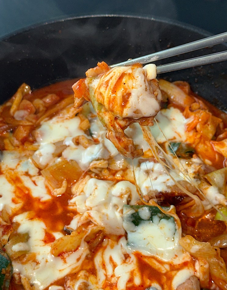  다양한 먹거리 욜로할인에서 춘천 왕 닭갈비 밀키트 구매, 조리방법