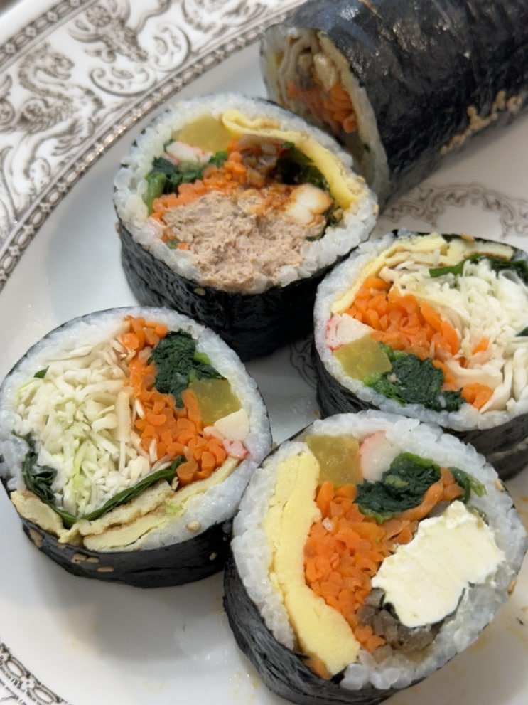 가재울 맛집 어글리김밥 남가좌동 서울 명지대 근처 김밥집 가재울 맛집 어글리김밥 남가좌동 서울 명지대 근처 김밥집