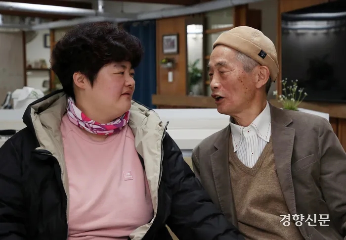 장애와 고령 사이 돌봄 ‘공백’ 어쩌나 장애와 고령 사이 돌봄 ‘공백’ 어쩌나