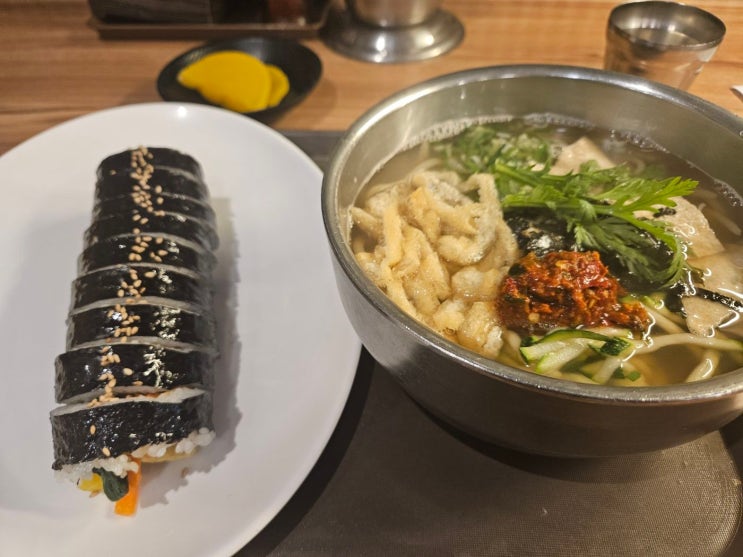  신림 24시간 포장마차 스타일 우동, 김밥 내돈내산 "길동우동"