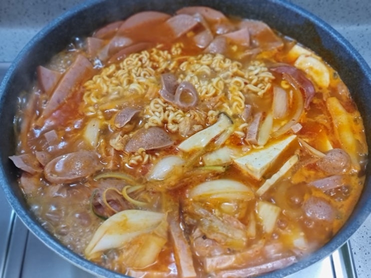 검단신도시 부대찌개 맛집 '아부찌' 포장으로 즐기는 햄가득 부대찌개