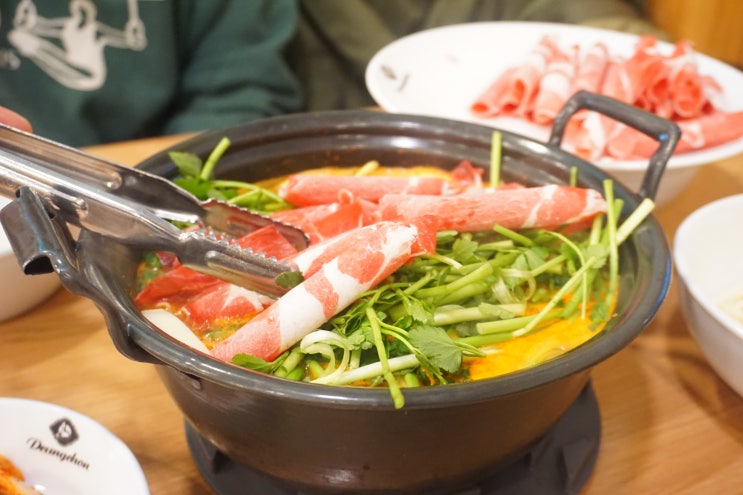 서울역 로컬 맛집, 등촌샤브칼국수 서울역점 만족했던 후기