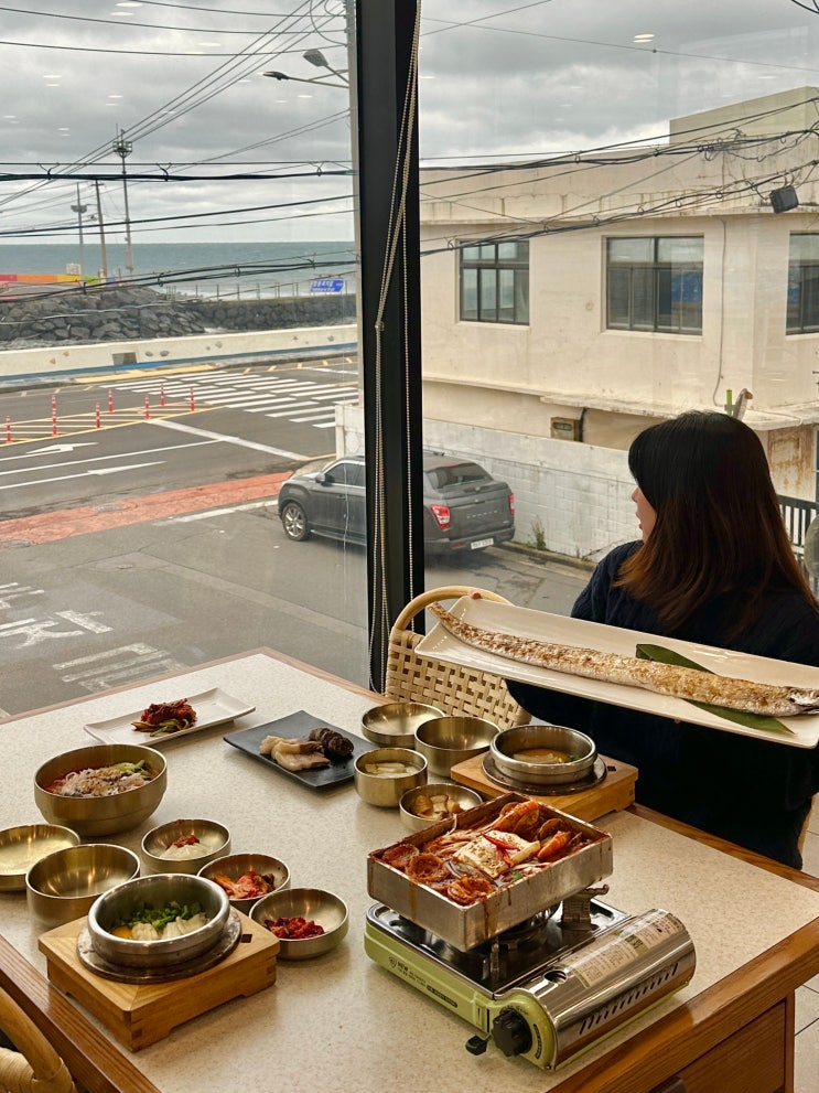  제주공항 근처 맛집 추천 통갈치구이 갈치조림 가성비 궁서체