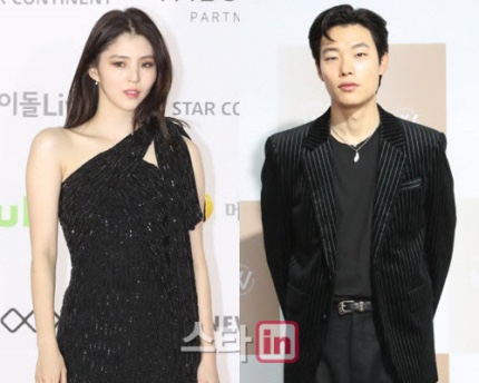 한소희 블로그 사진과 주소 <b>류준열</b>과 <b>결별</b>, 상대방 <b>침묵</b>에 실망?