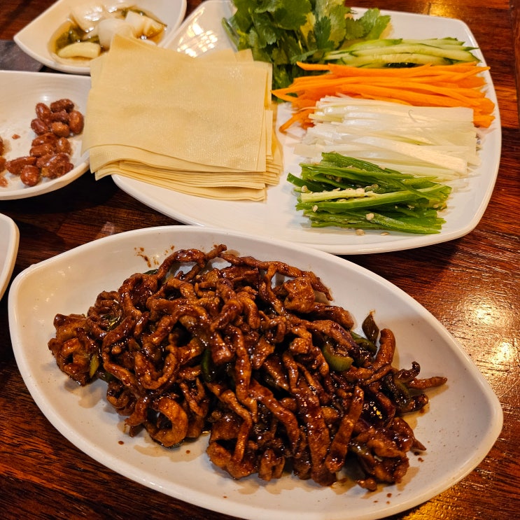  경안동 램브로 본점 맥주 안주로 좋은 경장육사 양꼬치
