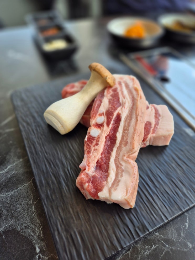  김포 하성면 돼지고기 맛집 흑돈 김포정(feat.지례 흑돼지)