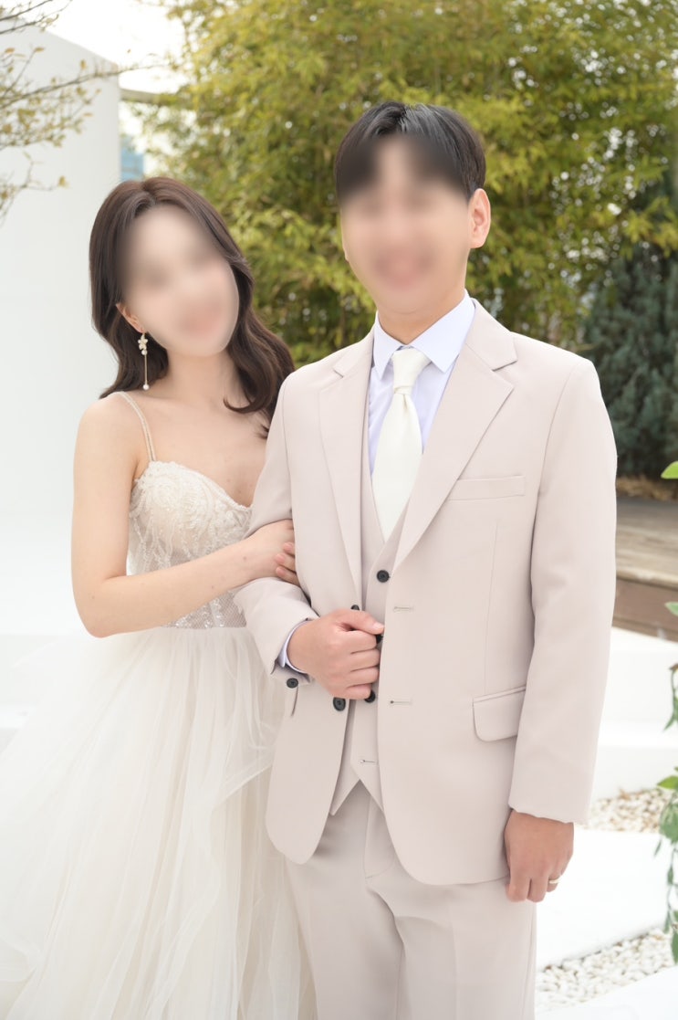  W08. 비비엔다 웨딩촬영 사설보정 무료샘플 비교 (나유어스, 한월리터치, 아베크포토)
