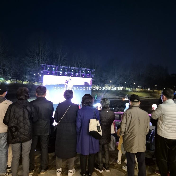 양재천 벚꽃시즌 축제 일정연장 아트살롱 푸드코트 동네축제