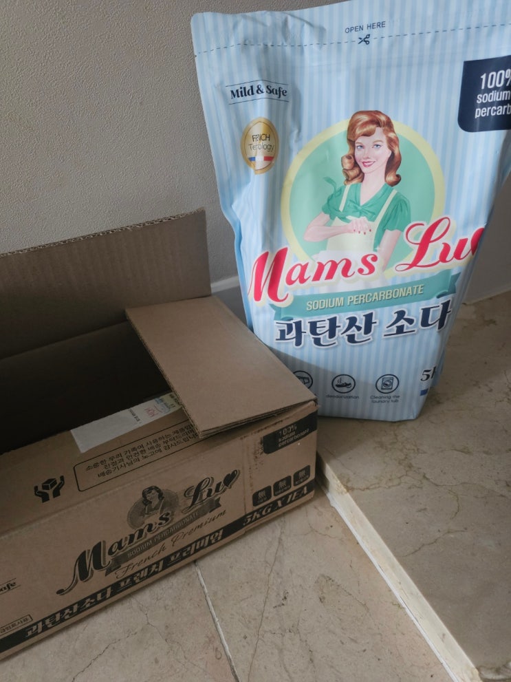  흰색 옷 하얗게 : 과탄산소다로 하얗게 되돌리기