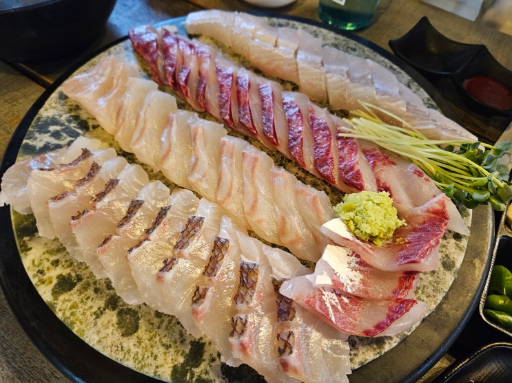  강남역 횟집 도툼횟집 가성비 좋은 모둠회
