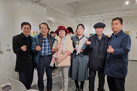 1001갤러리 이미지