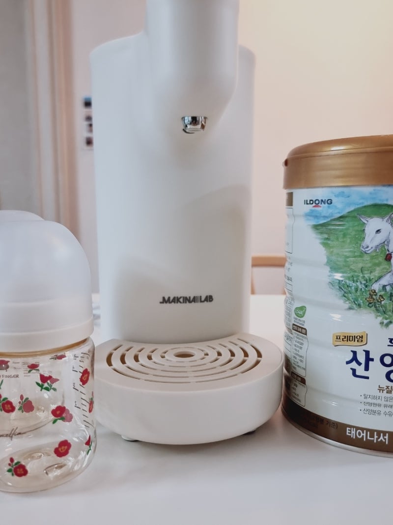마키나랩 스마트 분유포트 | 출산후 손목 지킴이 자동 출수 분유포트