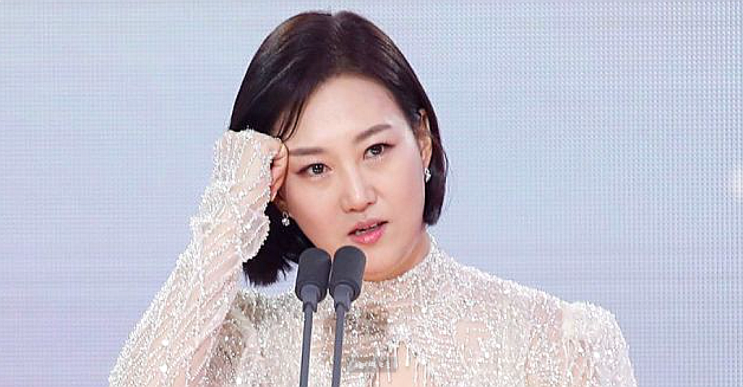 <b>장윤정</b> 콘서트 지방행사... (토토로파티 특집, 예술제 <b>무대</b>)