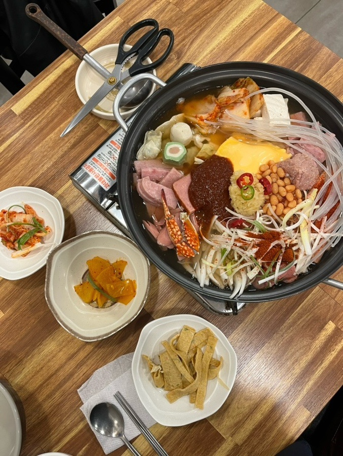  [종로 맛집] 인사동 점심 = 부대찌개가 특수로 맛있는 “이촌식당”
