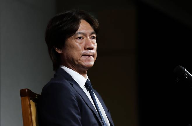 월드컵 예선 도중 감독교체 부담느낀 <b>문체부 홍명보 감독</b> 교체... 