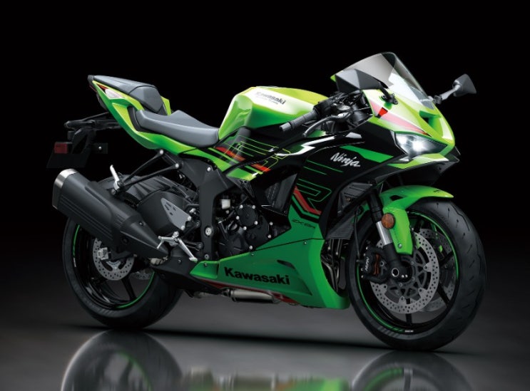 가와사키 ZX-6R 후기!(6R 아크라포빅 배기음 영상 포함) 가와사키 ZX-6R 후기!(6R 아크라포빅 배기음 영상 포함)