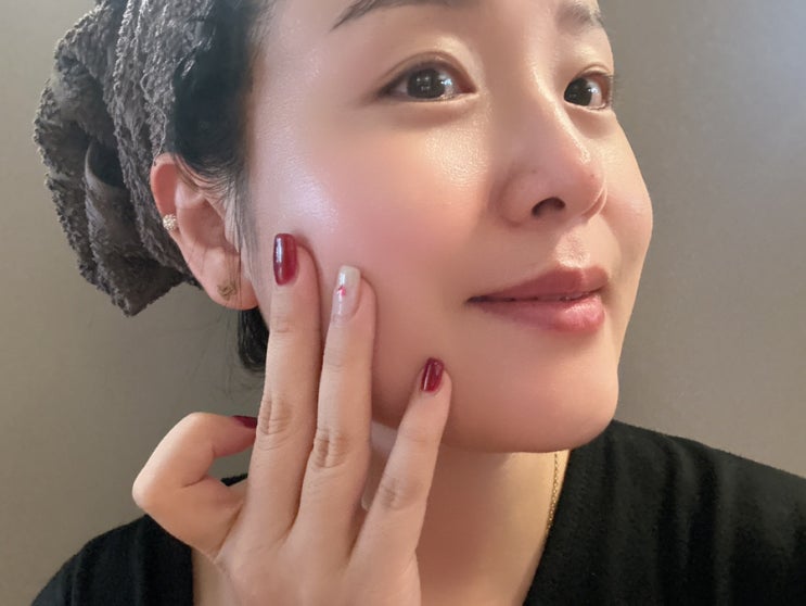  NMN화장품 글로우 모이스쳐라이져 촉촉한 에센스 추천