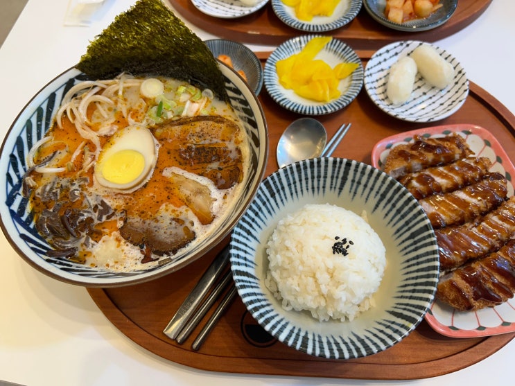  고대생들이 즐겨찾는 점심 맛집 <핵밥 고대안암점> (카라이라멘, 항정살덮밥, 마제소바)