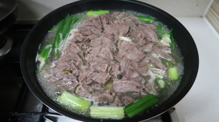  초간편 아롱사태 수육만들기 레시피