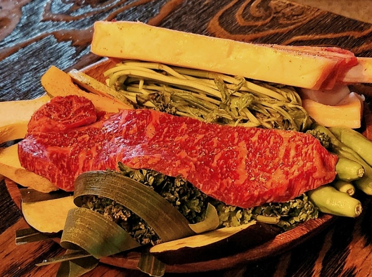 [마포룸식당] 신수로, 제대로 에이징한 소고기 & 삼겹살을 만날수있는 서울 애견동반 식당 (광흥창역 맛집, 대흥역 소고기, 마포 콜키지프리, 신수동 삼겹살, 공덕룸식당)