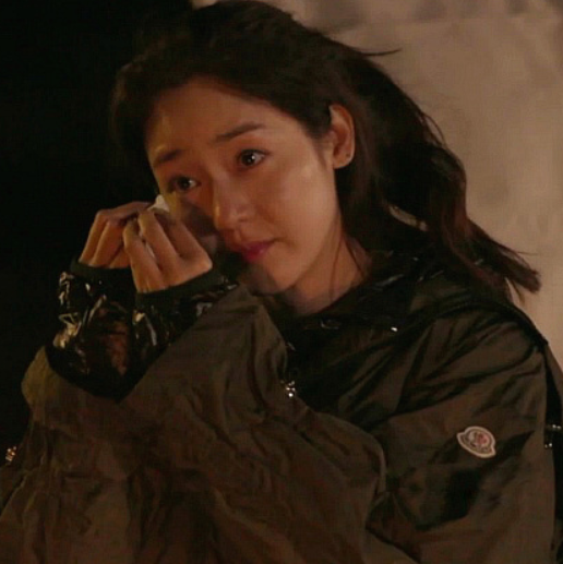  몽클레어 여성 바람막이 워싱턴 베스트 인기템 !! 성유리 착용 ~