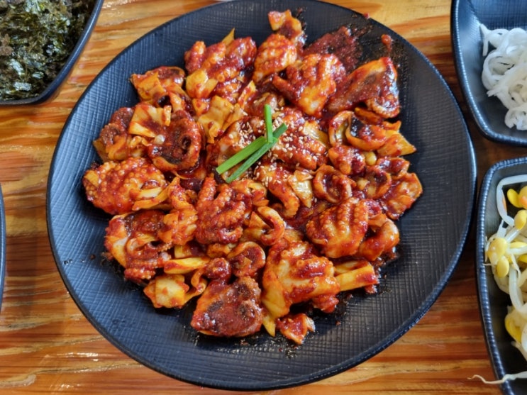  대구 수성구 역대급 오동통 쭈꾸미 맛집 - 대성 쭈꾸미낙지볶음전문점