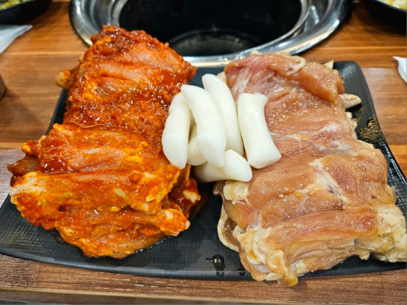 춘천시 강촌역 닭갈비 맛집 강촌우미숯불닭갈비 (Feat. 강촌 안내)