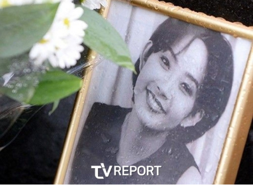 故 <b>최진실</b> 오늘(2일) <b>16주기</b> 여전히 그리운 국민배우
