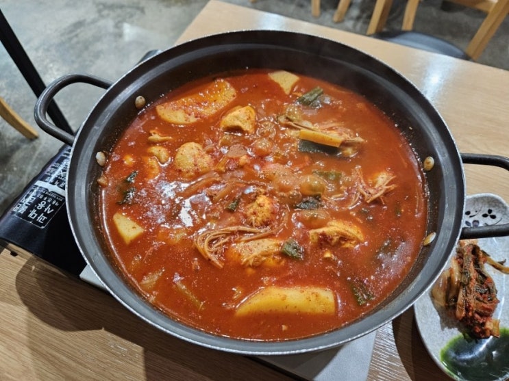  대전 도안동 맛집 cgv 근처 한식 닭볶음탕 대대손손
