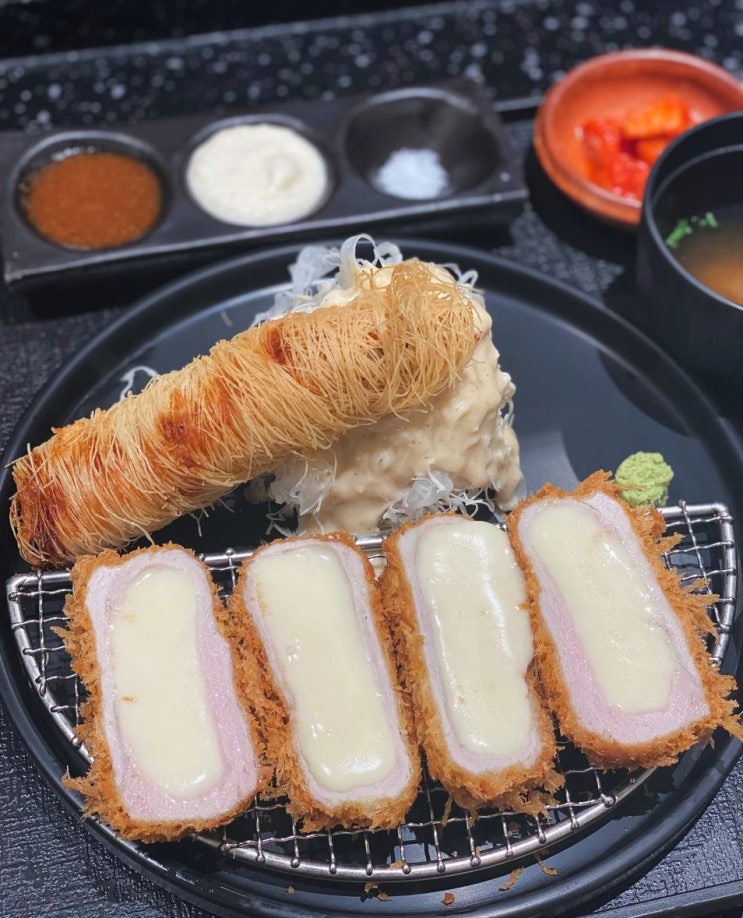  [명동 롯데백화점 본점 맛집 오제제] 치즈돈까스 새우튀김 내돈내산 솔직후기
