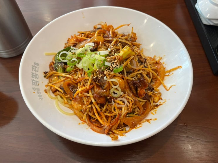  백남준아트센터맛집 짬뽕관 용인신갈점, 후식 음료 주는 중식당 마라볶음면 내돈내산 후기