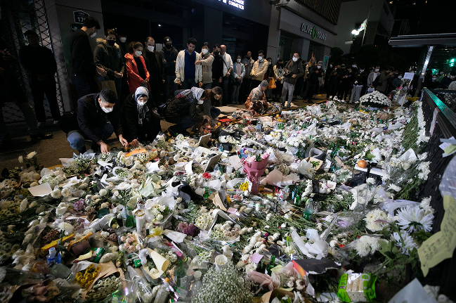  이태원참사사건 관련 이임재 전 용산경찰서장 업무상과실치사상 금고 3년, 박희영 용산구청장 무죄