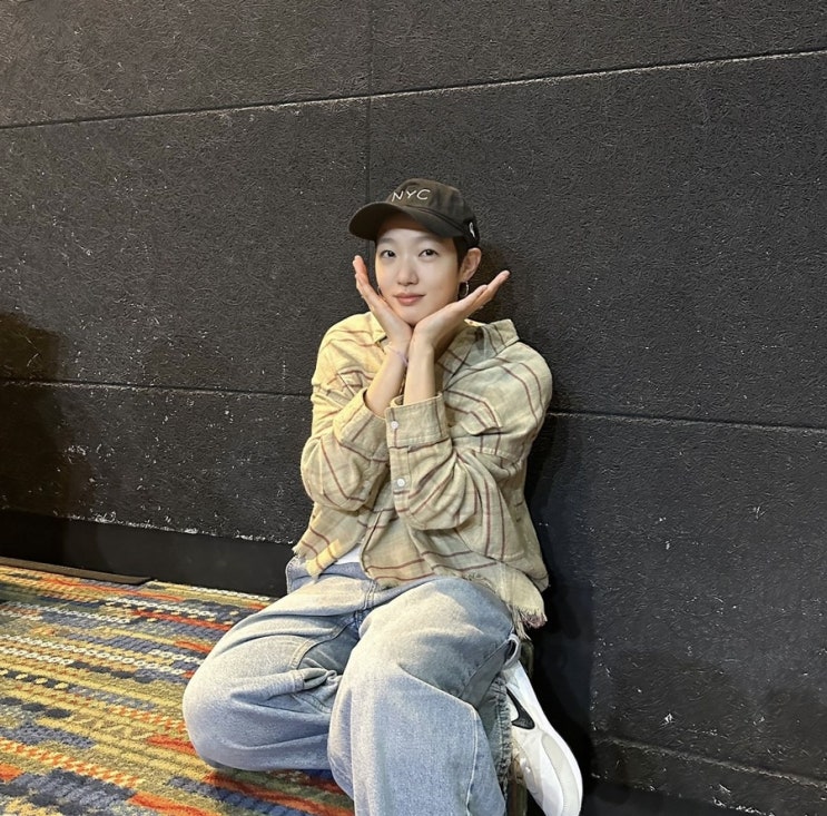  김고은 인스타그램 워싱 체크 셔츠 패션 코디 R13 크롭 워크 셔츠 추천!