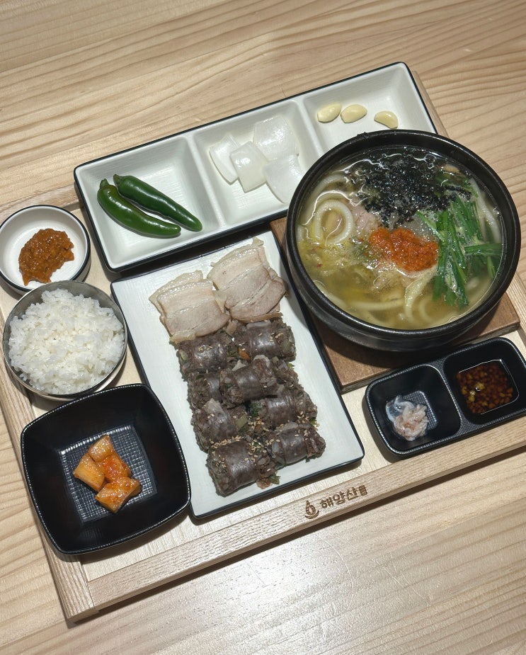  부산 범일 해양산국밥 커넥트 현대 맛집 우동돼지국밥