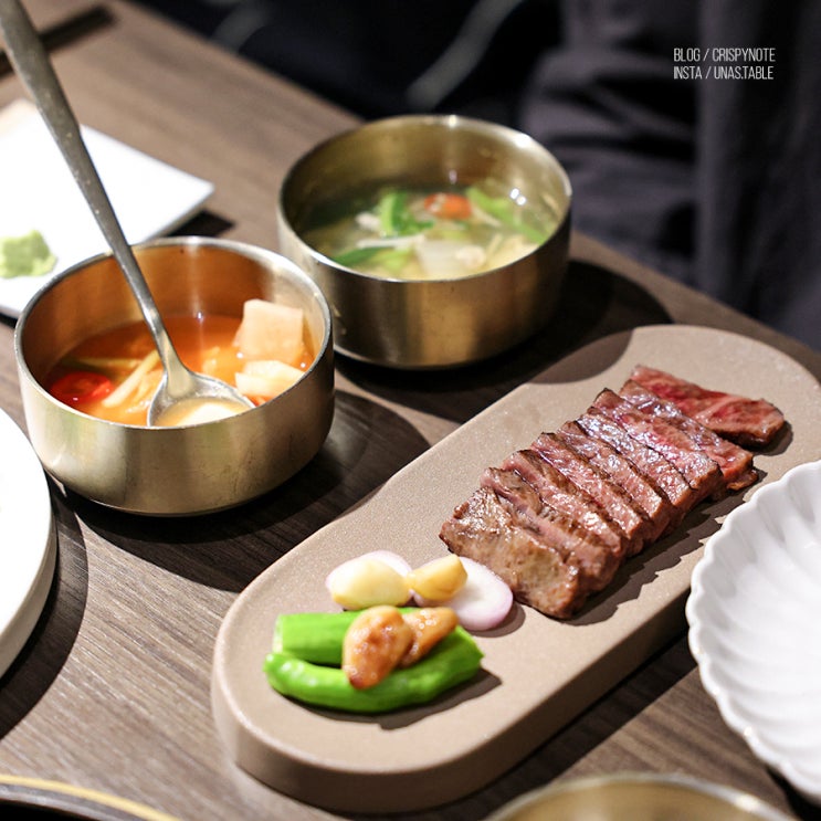 <b>여의도 불꽃축제</b> 맛집 여운관 맛과 멋이 있는 고기집