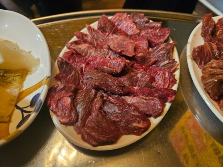  대전 용문동 괴정동 노포 고기집 한우 뭉탱이 맛집 뭉탱이 연탄구이