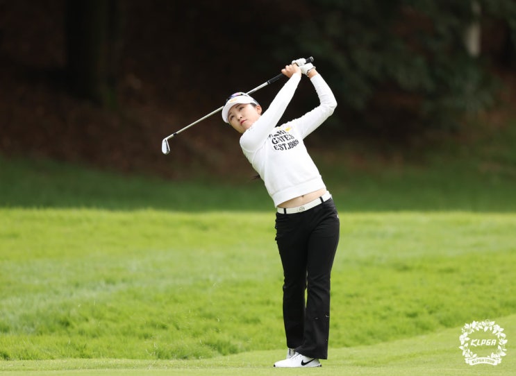 [KLPGA] <b>이예원</b>, <b>하이트진로 챔피언십</b> 컷 통과 실패 [스포츠W]