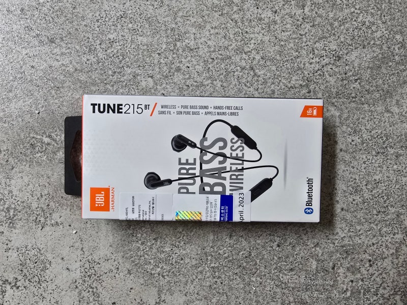 가성비 넥밴드 블루투스 이어폰 삼성전자 JBL TUNE215BT 장단점 후기