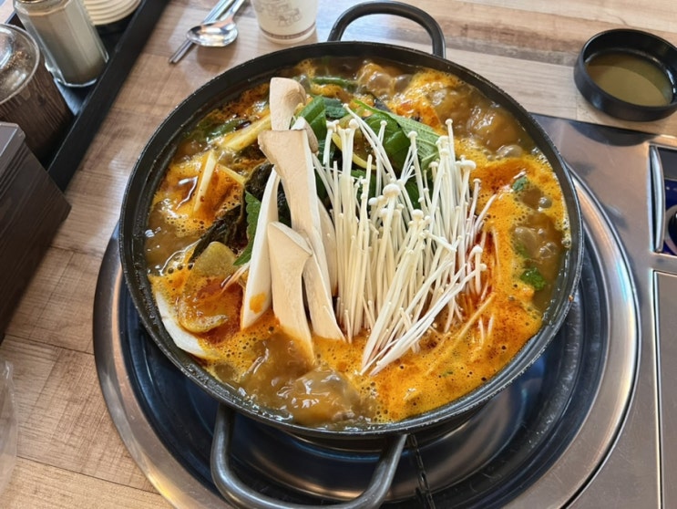  평택 감자탕 24시 식당 대감뼈다귀해장국 평택점 후기