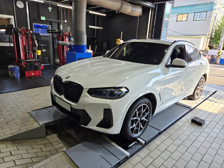 BMW X3 X4 미쉐린 CC2 올웨더 타이어 교체로 언제나 안전하게
