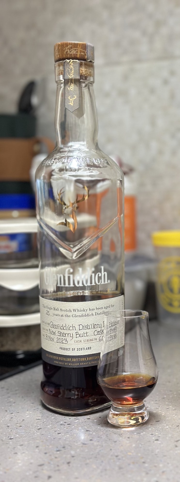  글렌피딕 25 핸드필 퍼필쉐리 리뷰(glenfiddich 25 handfill 1st sherry review)