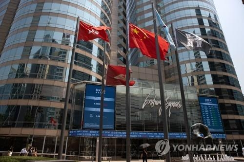 펄펄 끓는 中 증시···지금이라도? 펄펄 끓는 中 증시···지금이라도?