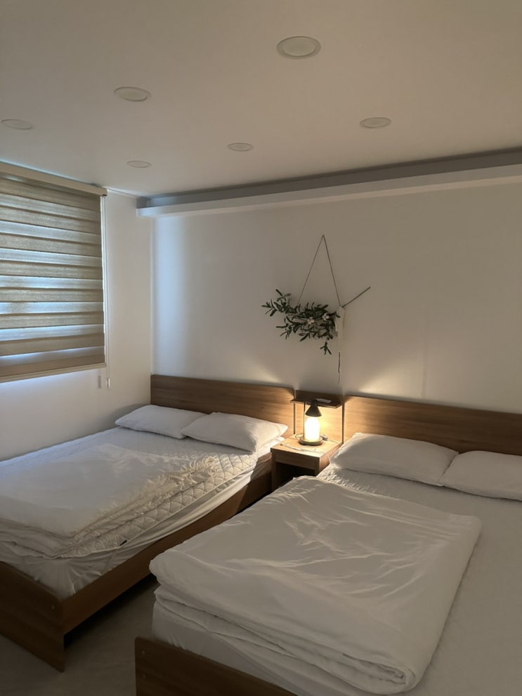  전주 에어비앤비 Jazzy House 웰컴 와인과 각인 명함꽂이 선물이 있는 10만원 대 가성비 숙소