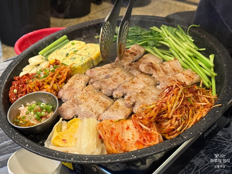 여의도한강 맛집 잠수교집 여의도 직영점 미나리생삼겹살