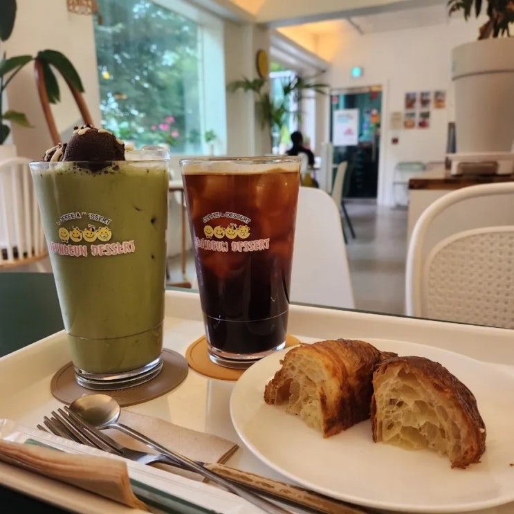  [대림동/카페맛집] 대림동 숨겨진 에그타르트 맛집 <오은오은디저트> 아늑한 노트북하기 좋은 카페